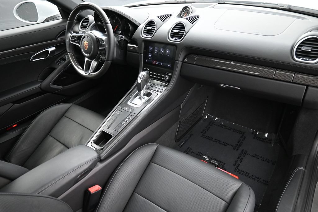Certified 2025 Porsche 718 Cayman RWD image 26