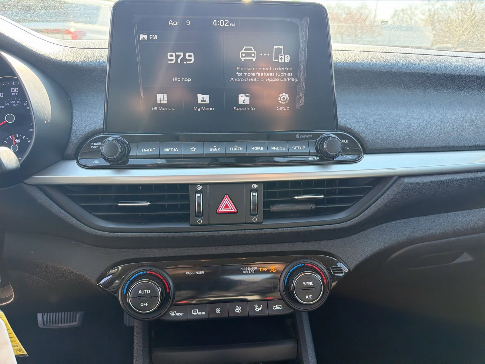 Used 2019 Kia Forte LXS image 29