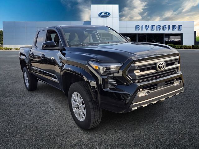 Used 2024 Toyota Tacoma SR5 AWD/4WD image 1