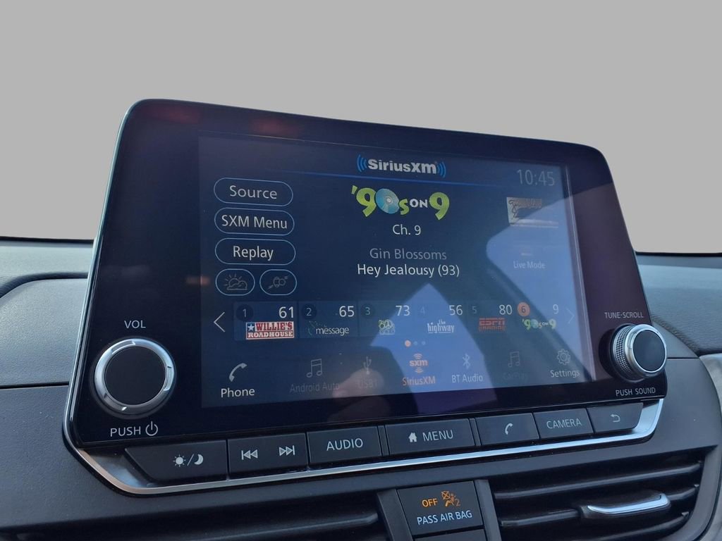 Used 2025 Nissan Altima 2.5 SV image 5