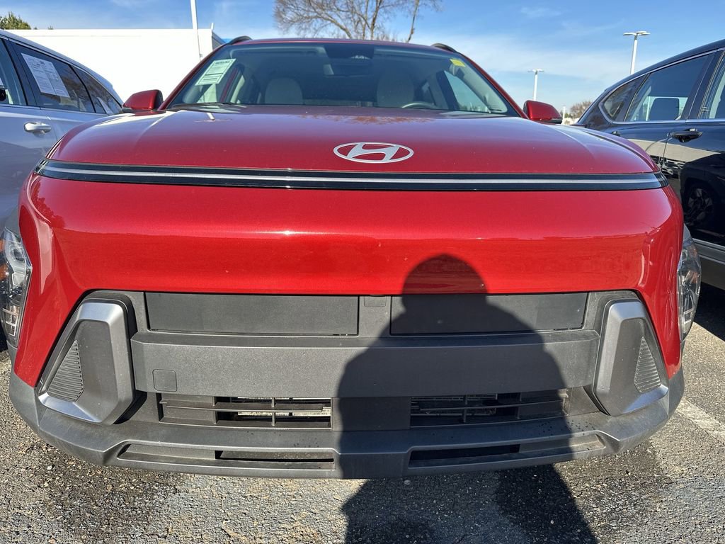 Used 2025 Hyundai Kona SEL image 25