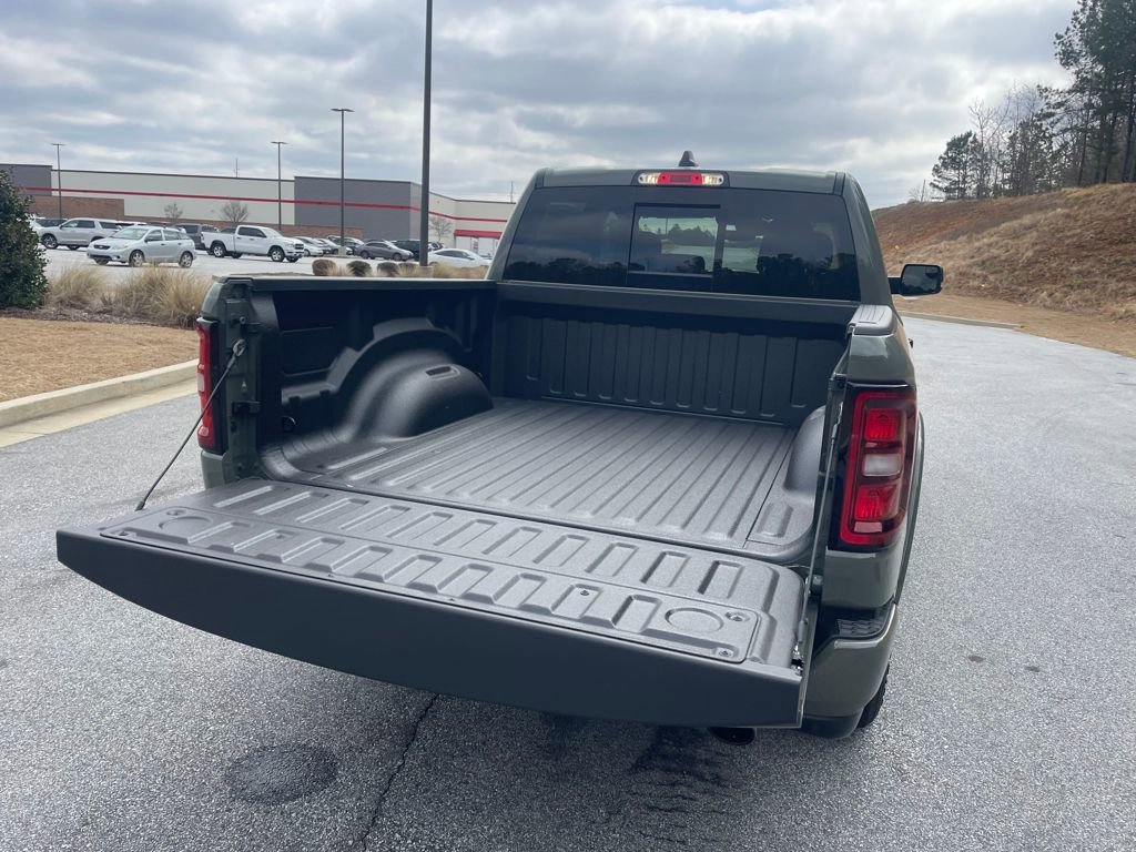 New 2026 RAM 1500 4x4 Crew Cab image 22