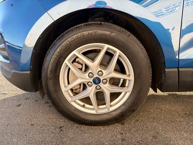 Used 2022 Ford Edge SE image 10