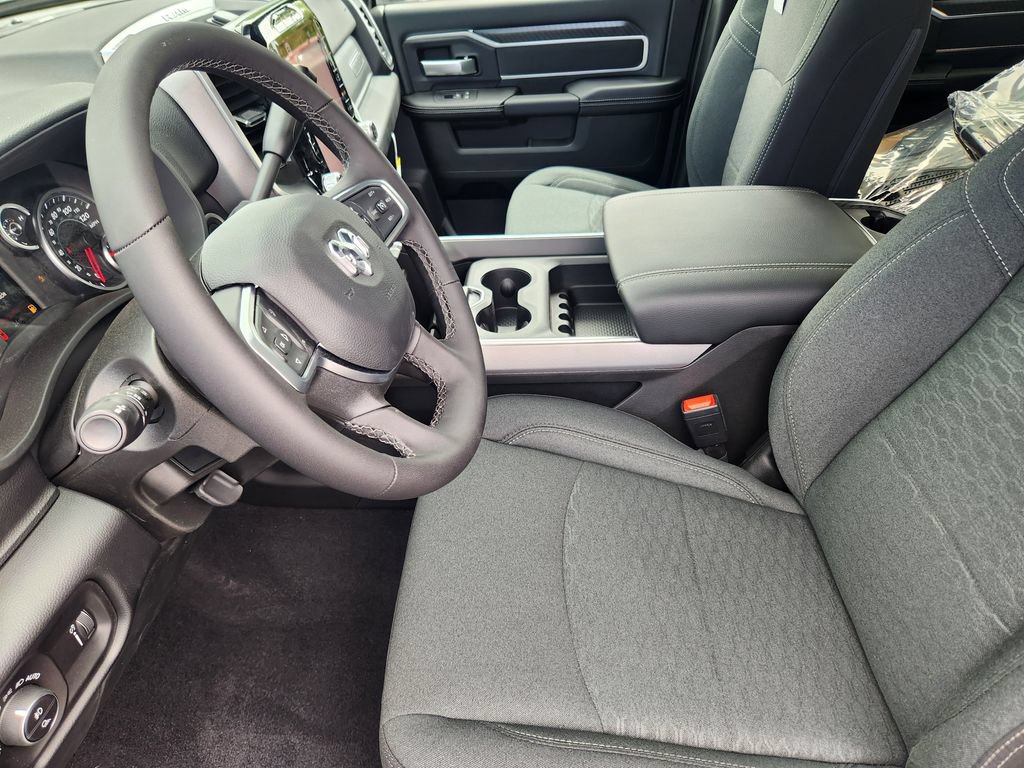 New 2026 RAM 2500 Big Horn AWD/4WD image 11
