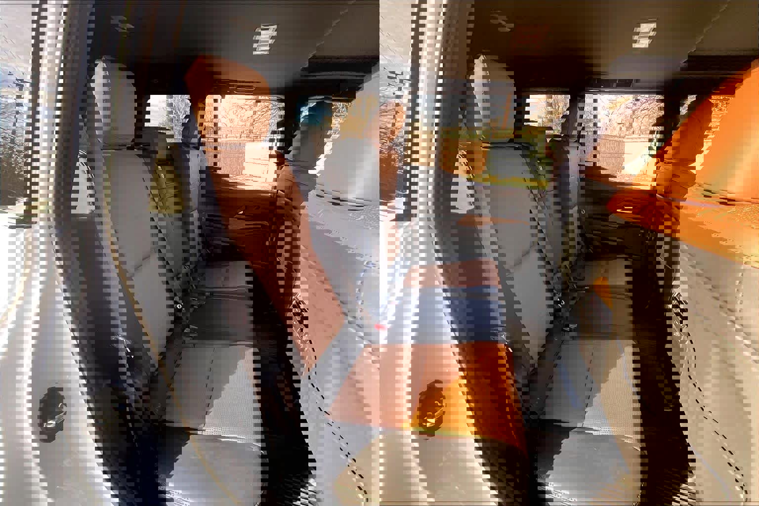 Used 2024 Lexus GX 550 w/ Accessory Package (2T) image 19