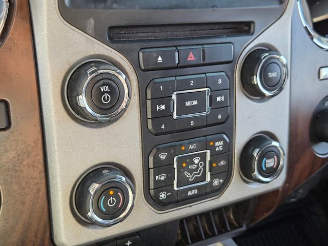 Used 2016 Ford F250 Lariat w/ Lariat Ultimate Package image 21