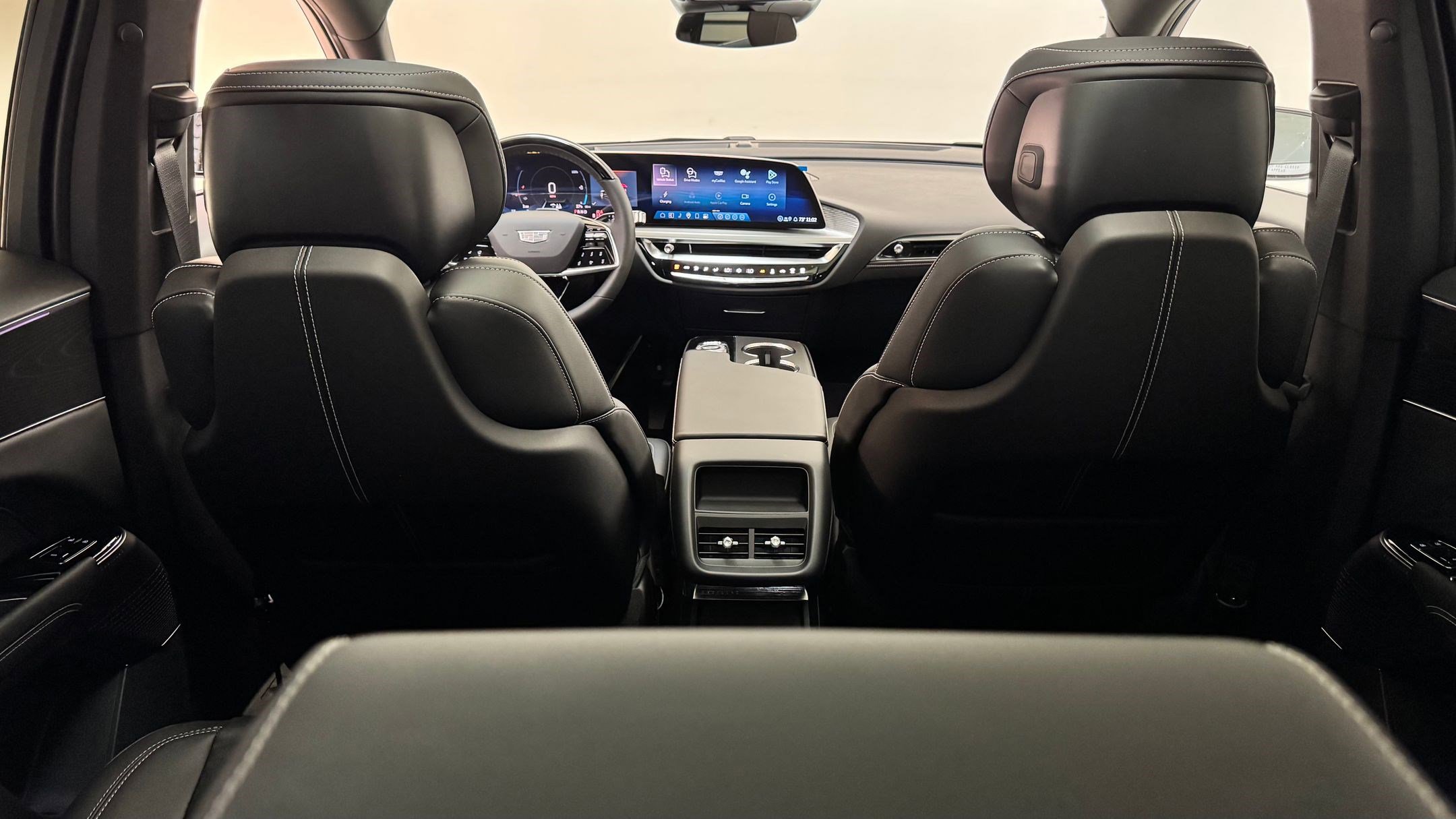 New 2026 Cadillac Lyriq Luxury image 28