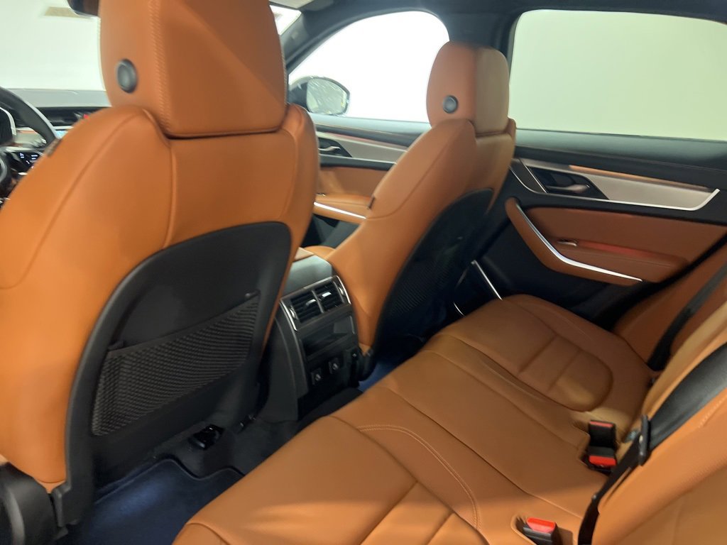 New 2026 Jaguar F-PACE R-Dynamic S image 21