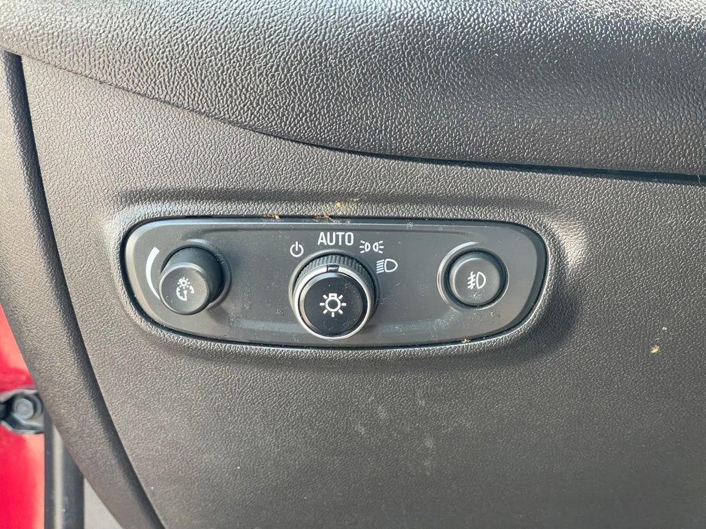 Used 2020 Chevrolet Equinox LT AWD/4WD image 12