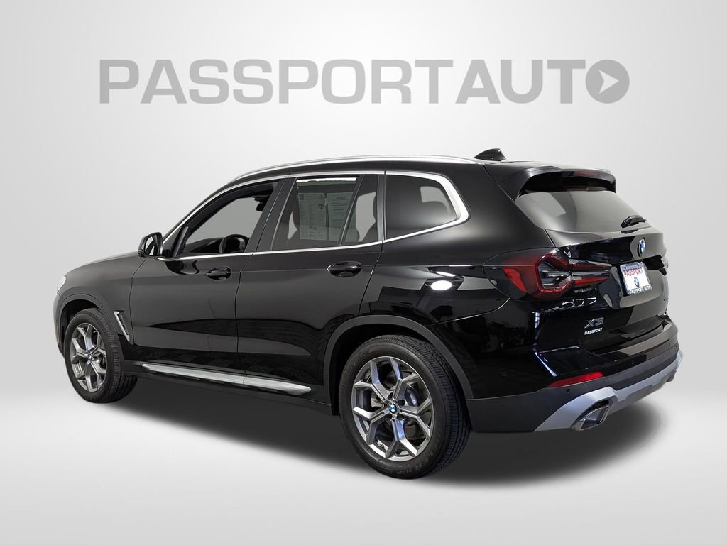 Used 2023 BMW X3 xDrive30i w/ Premium Package image 3