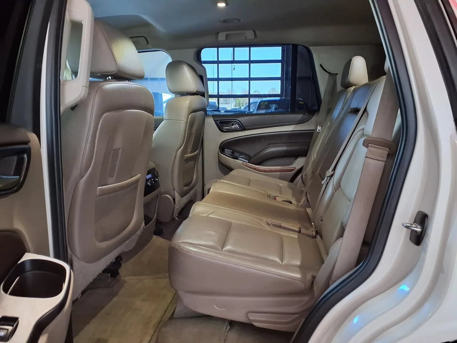 Used 2015 Chevrolet Tahoe LTZ w/ Texas Edition AWD/4WD image 15