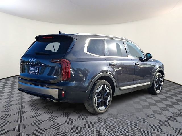 Used 2025 Kia Telluride S image 8