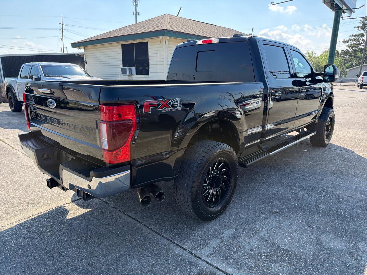 Used 2021 Ford F250 Lariat w/ Lariat Value Package AWD/4WD image 8
