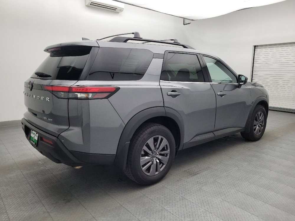 Used 2023 Nissan Pathfinder SV AWD/4WD image 9