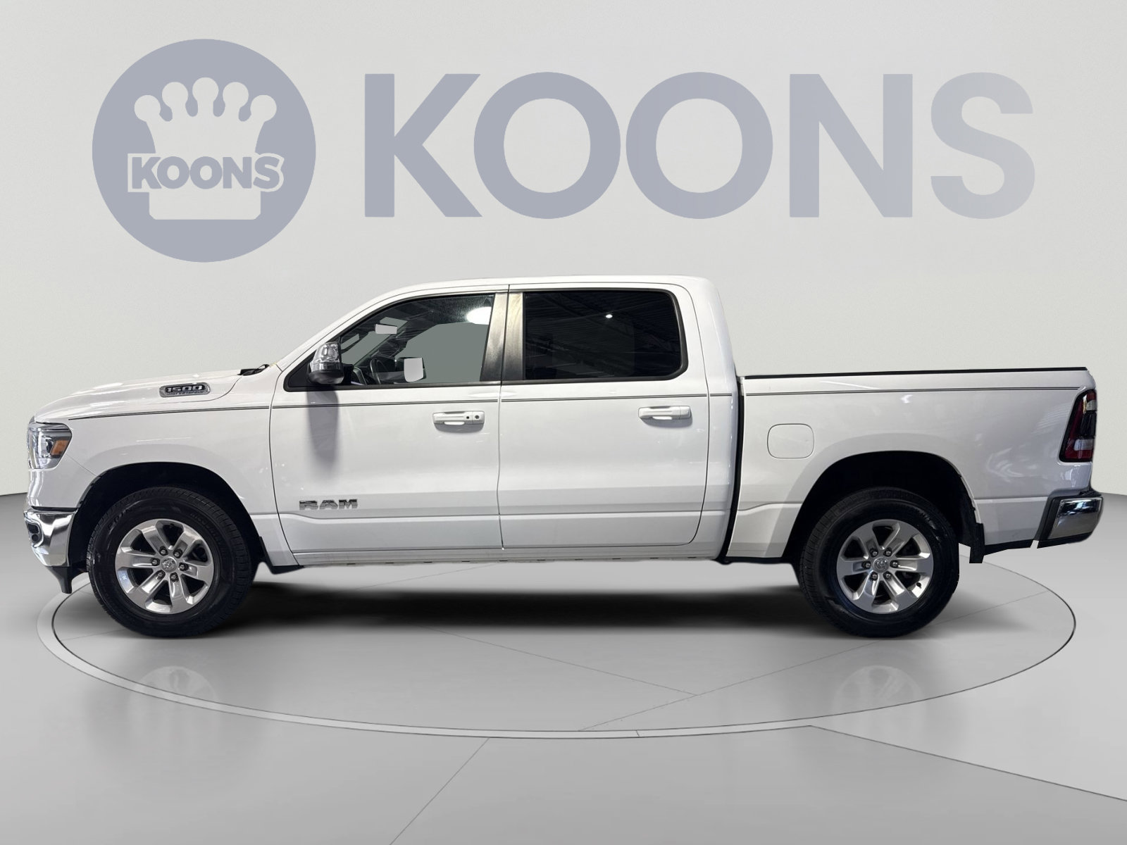 Used 2023 RAM 1500 Laramie AWD/4WD image 7