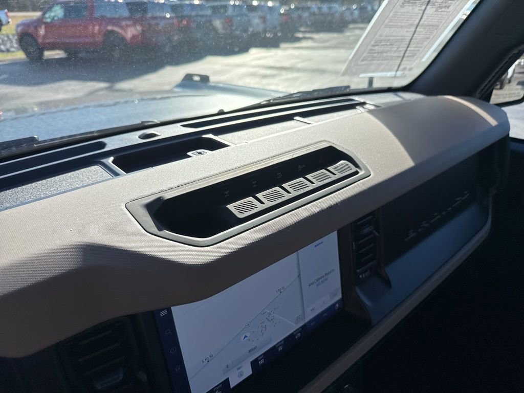 Used 2023 Ford Bronco Wildtrak image 24