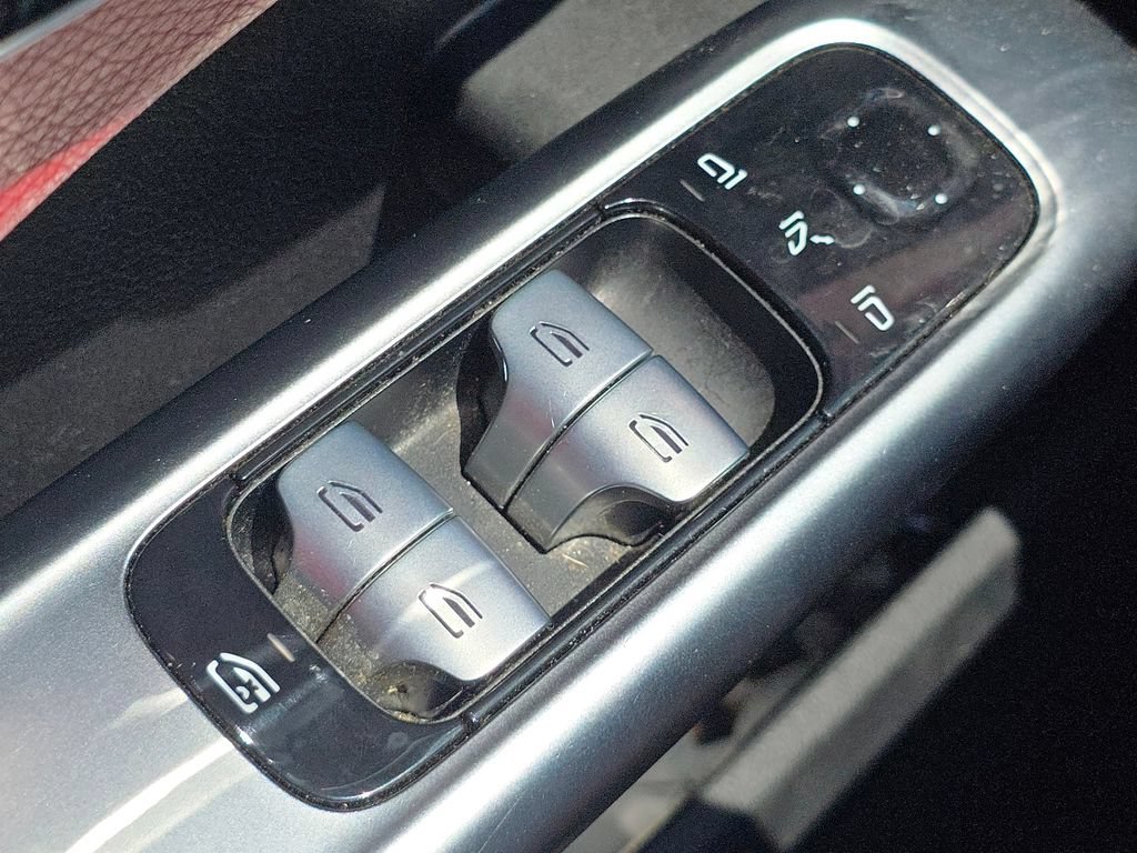 Used 2022 Mercedes-Benz C 300 4MATIC Sedan image 27