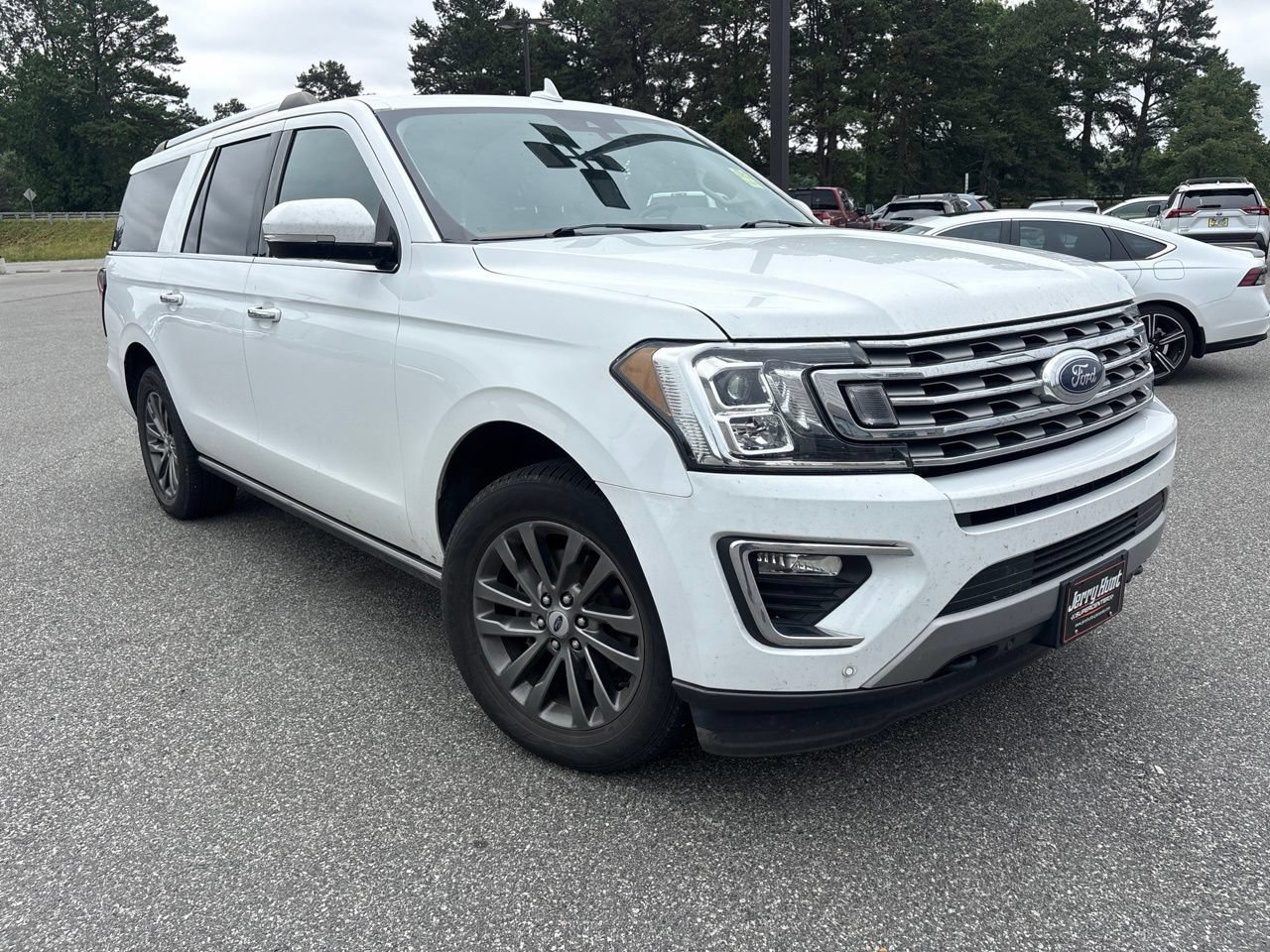 Used 2021 Ford Expedition Max Limited AWD/4WD image 9