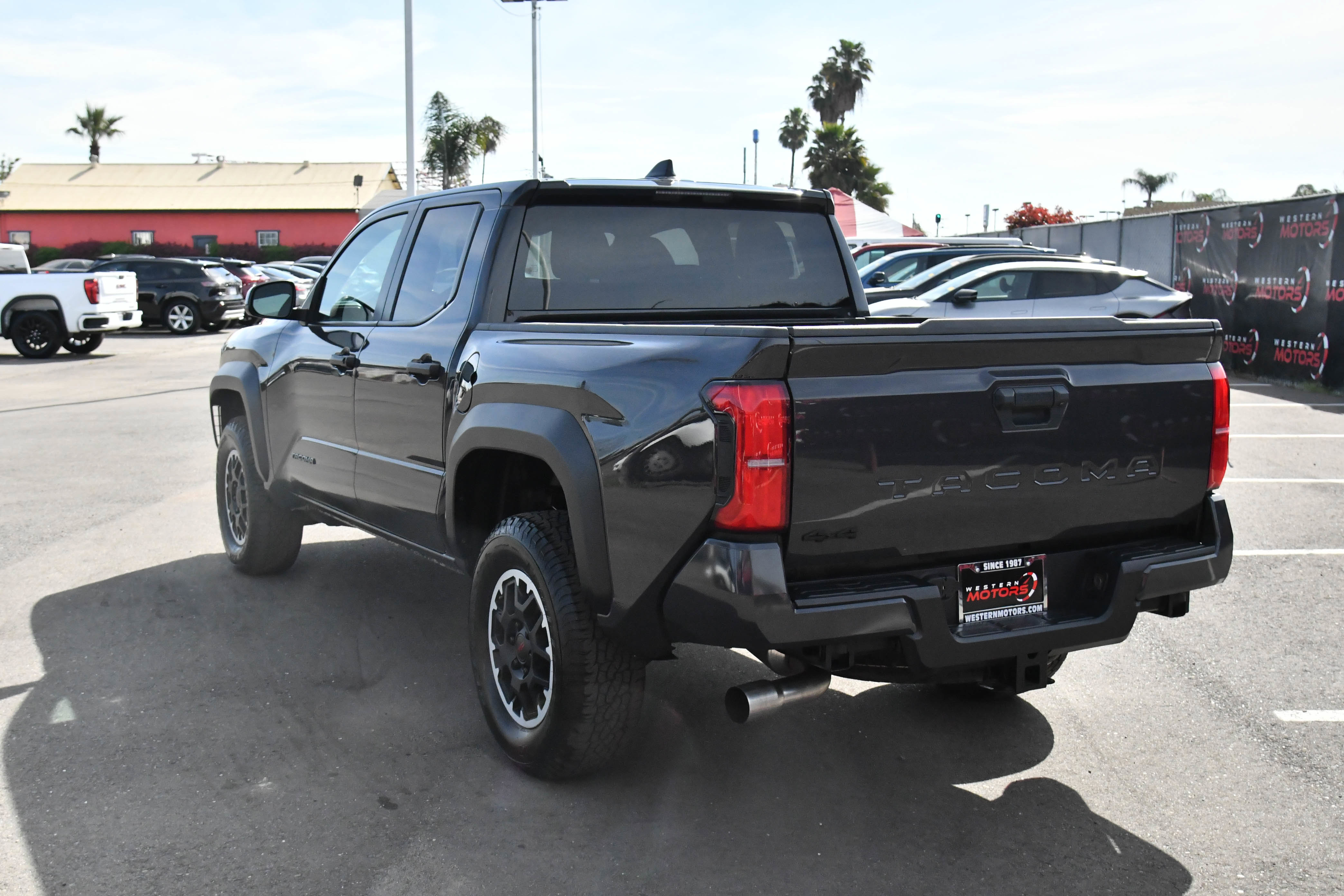 Used 2024 Toyota Tacoma TRD Sport image 6