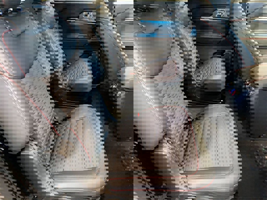 New 2026 Ford Explorer ST-Line w/ ST-Line Street Pack image 21