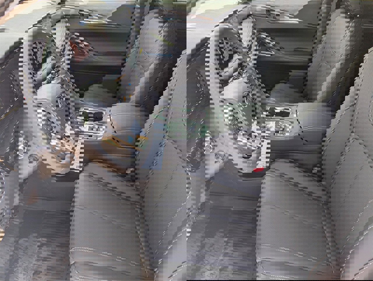 New 2026 INFINITI QX60 Luxe w/ Cargo Package image 12