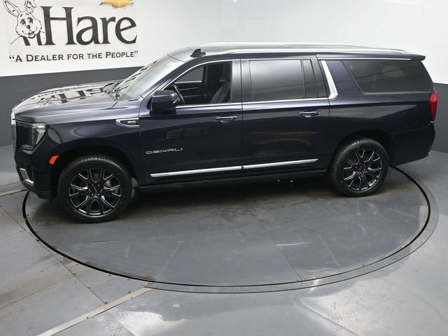 Used 2023 GMC Yukon XL Denali w/ Denali Reserve Package AWD/4WD image 61