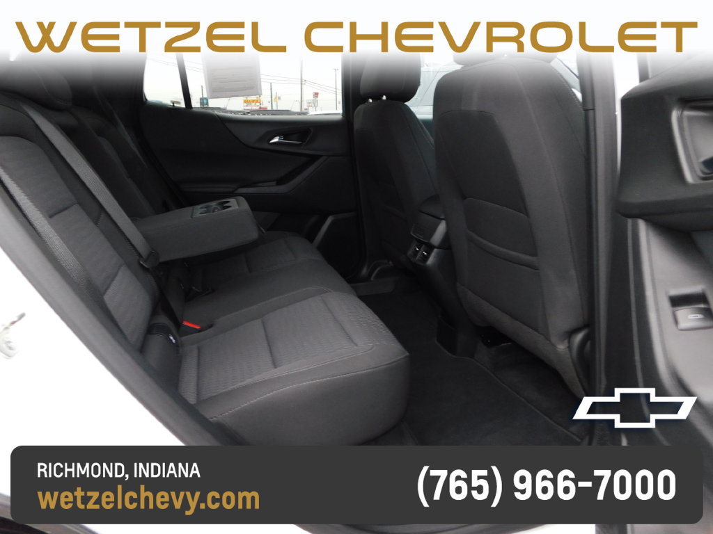 Used 2025 Chevrolet Equinox LT AWD/4WD image 19