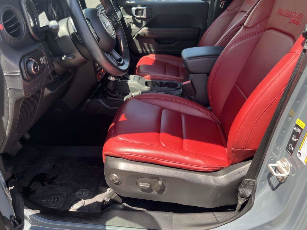 Used 2024 Jeep Wrangler Unlimited Rubicon 392 AWD/4WD image 16