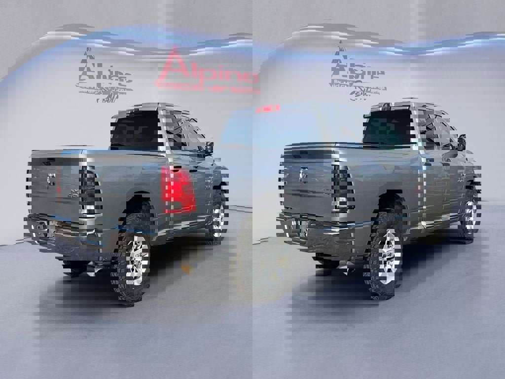 Used 2024 RAM 1500 Classic SLT image 5