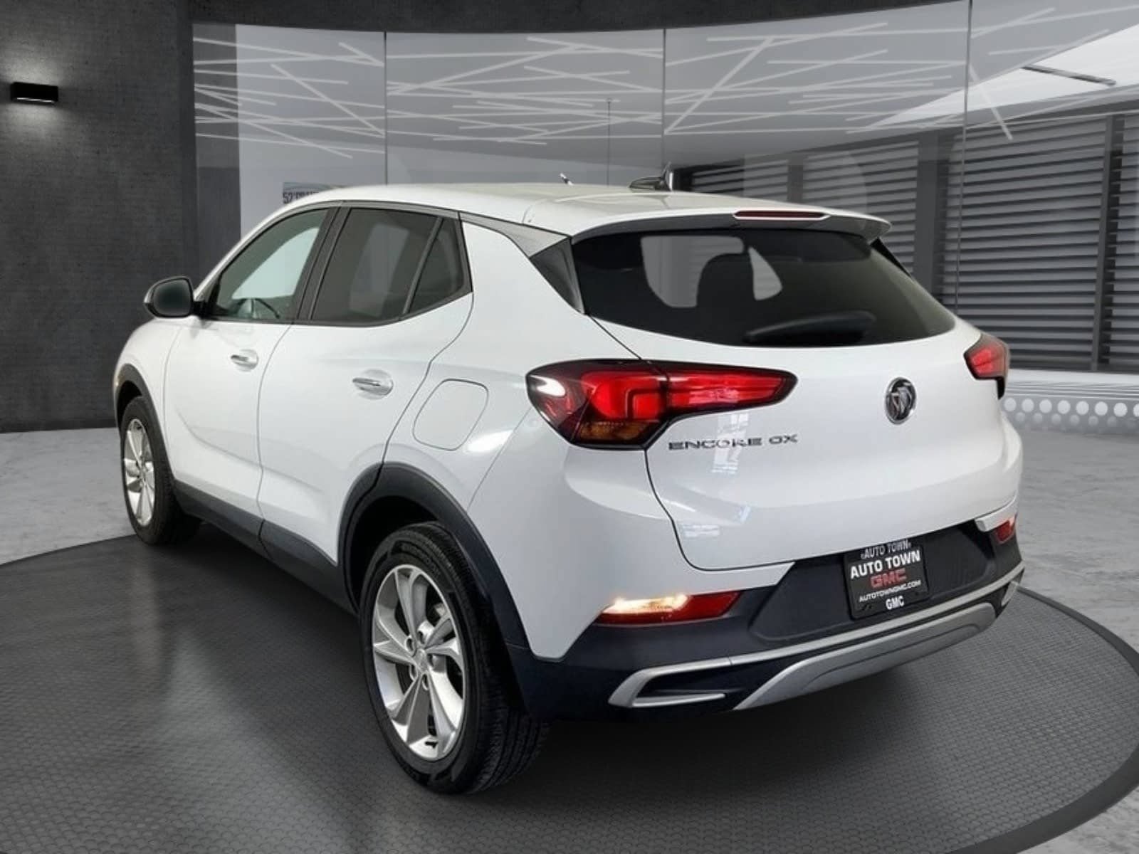 Used 2021 Buick Encore GX Preferred w/ Cold Weather Comfort Package FWD image 7