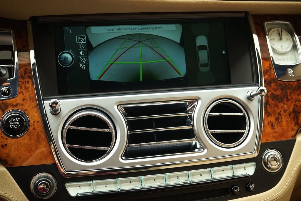 Used 2013 Rolls-Royce Ghost image 15