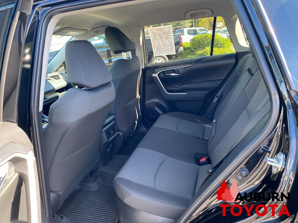 Used 2022 Toyota RAV4 XLE w/ XLE Grade Weather Package AWD/4WD image 24