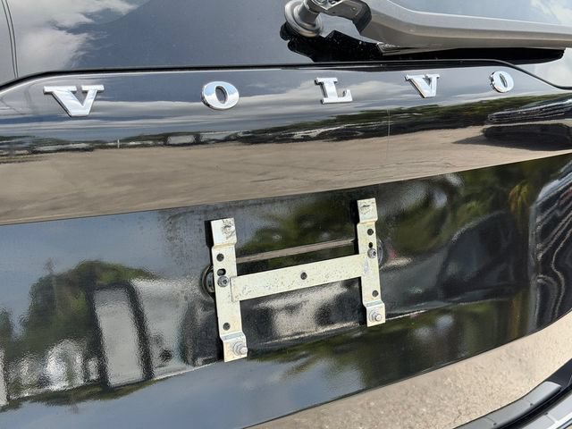 Used 2022 Volvo XC90 T5 Momentum w/ Advanced Package FWD image 9