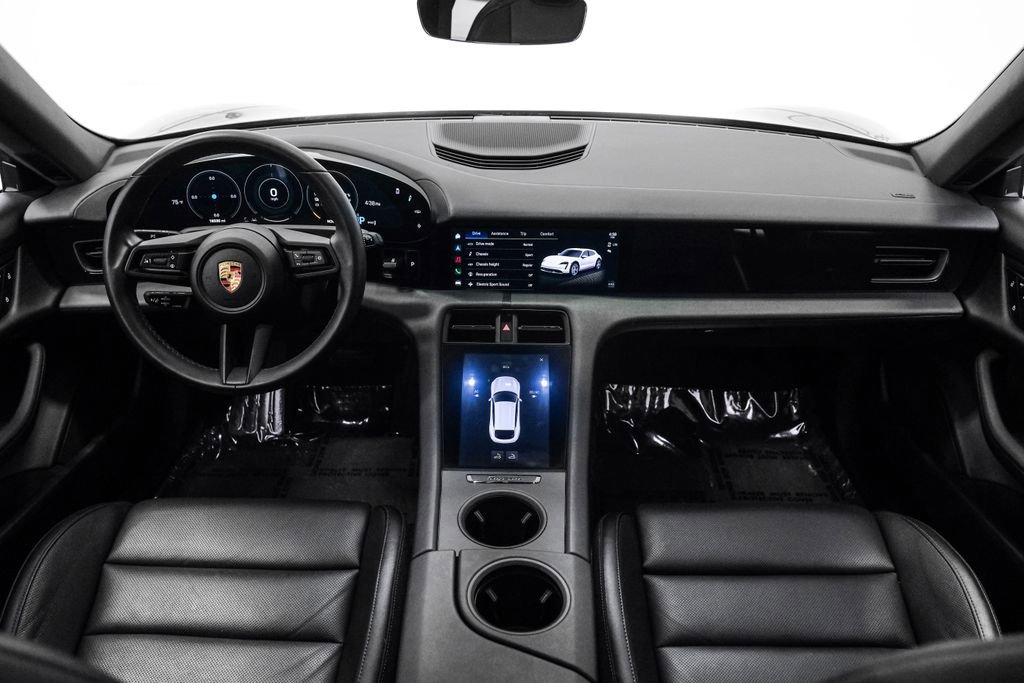 Used 2023 Porsche Taycan 4 Cross Turismo image 22