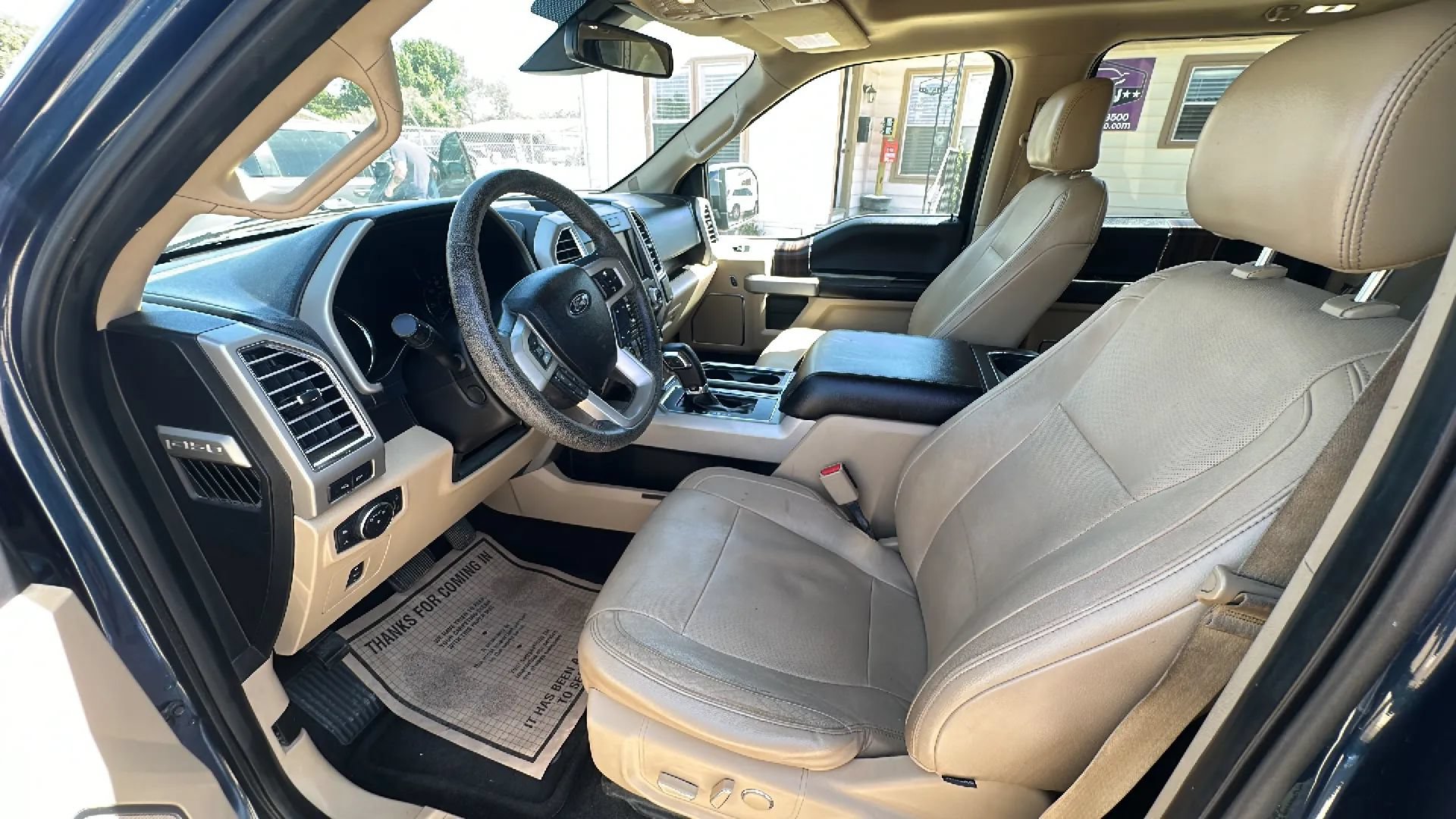 Used 2015 Ford F150 Lariat w/ Equipment Group 502A Luxury AWD/4WD image 15