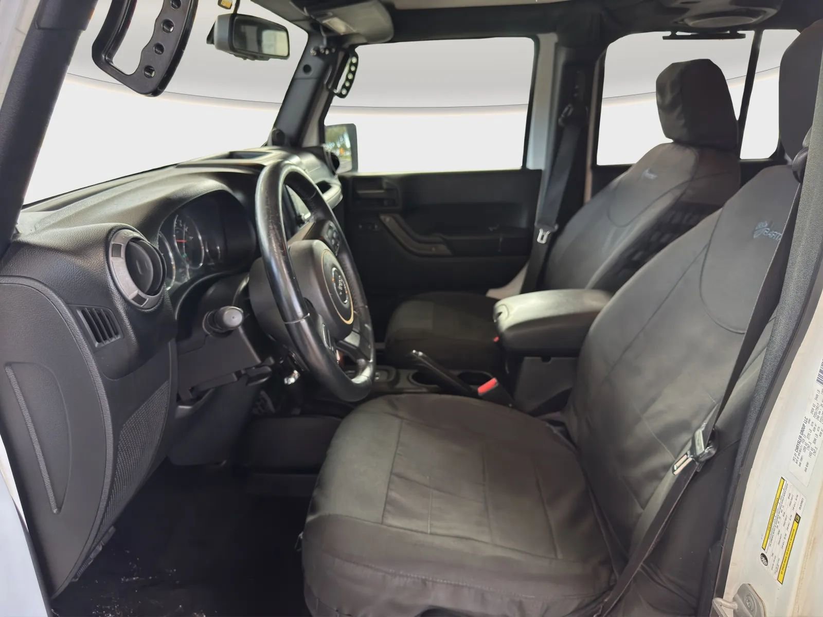 Used 2013 Jeep Wrangler Unlimited Sport image 8