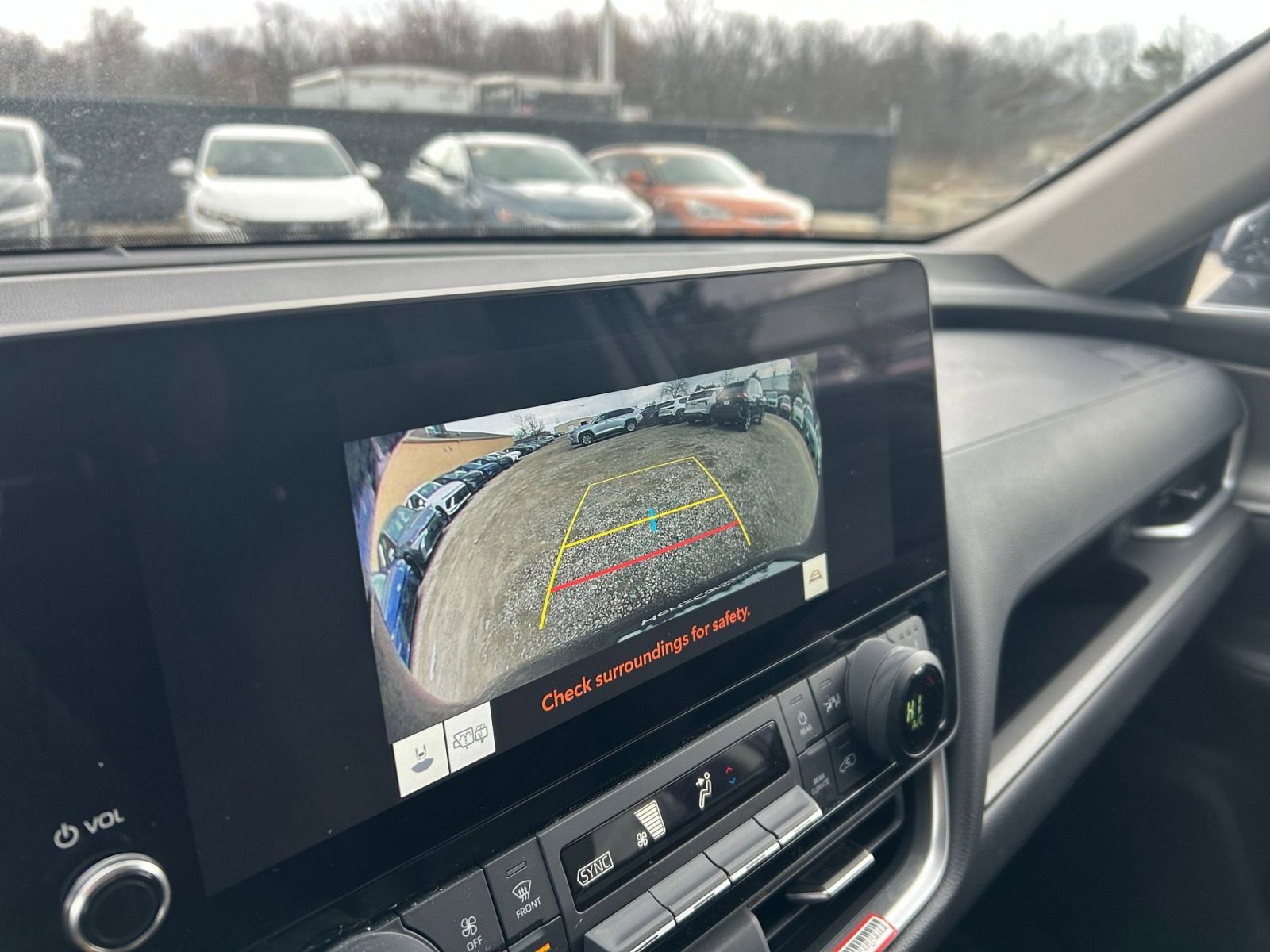 Used 2025 Toyota Grand Highlander FWD image 27