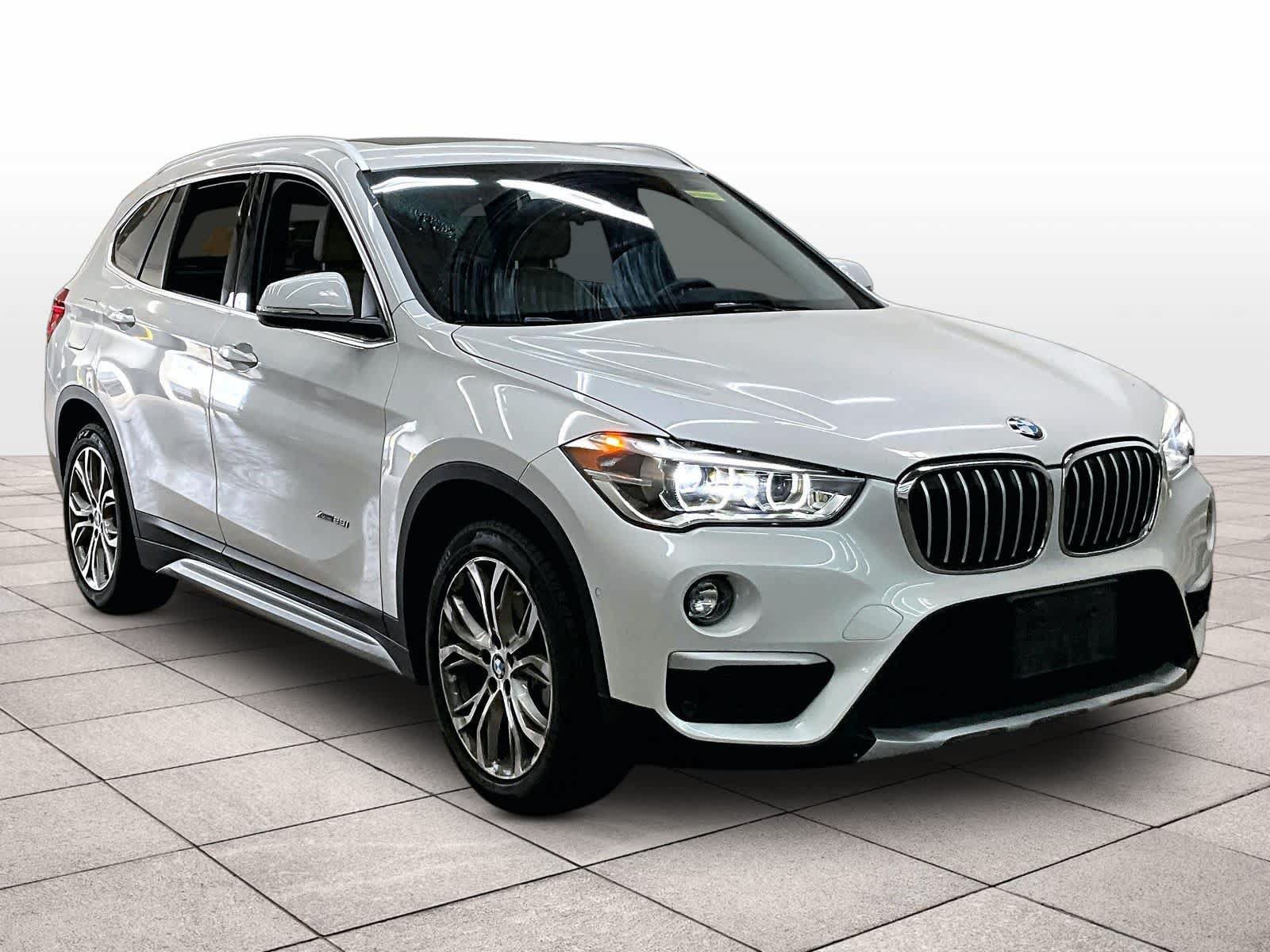 Used 2016 BMW X1 xDrive28i AWD/4WD image 2