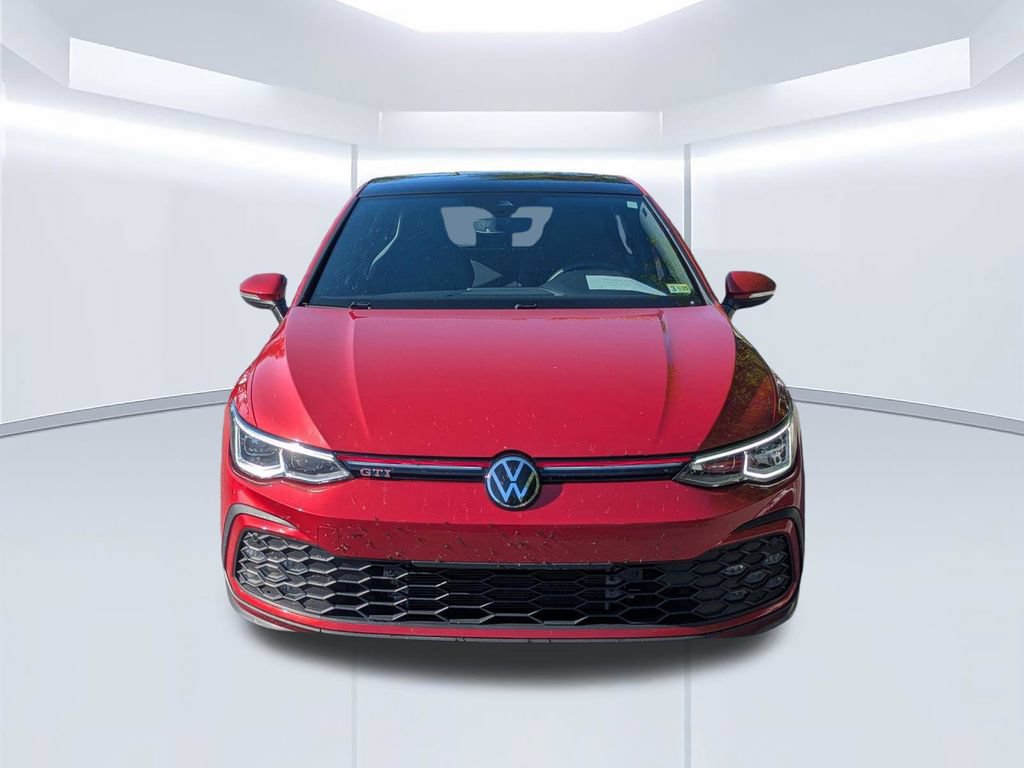 Used 2022 Volkswagen GTI SE w/ Black Wheel Package FWD image 9