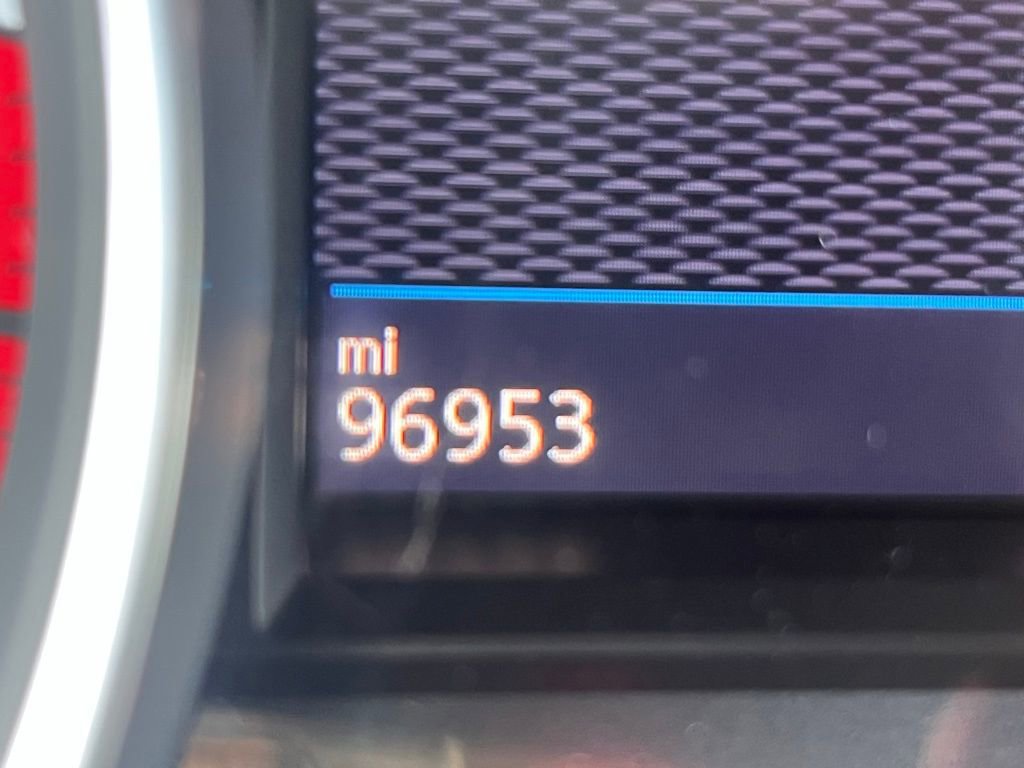 Used 2017 Volkswagen Golf R 4-Door image 45