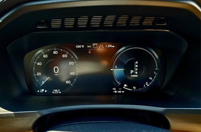 Used 2017 Volvo XC90 T8 Inscription AWD/4WD image 21