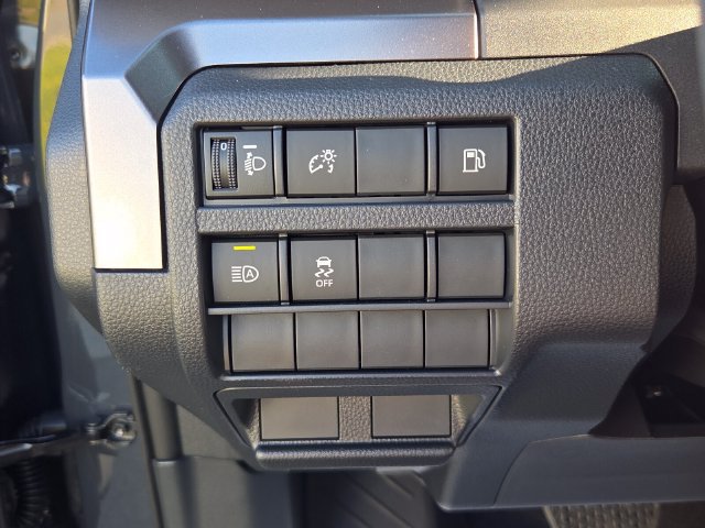New 2026 Toyota 4Runner SR5 AWD/4WD image 29