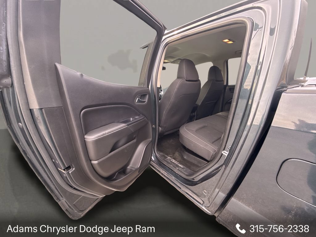 Used 2017 GMC Canyon SLE w/ SLE Convenience Package AWD/4WD image 18