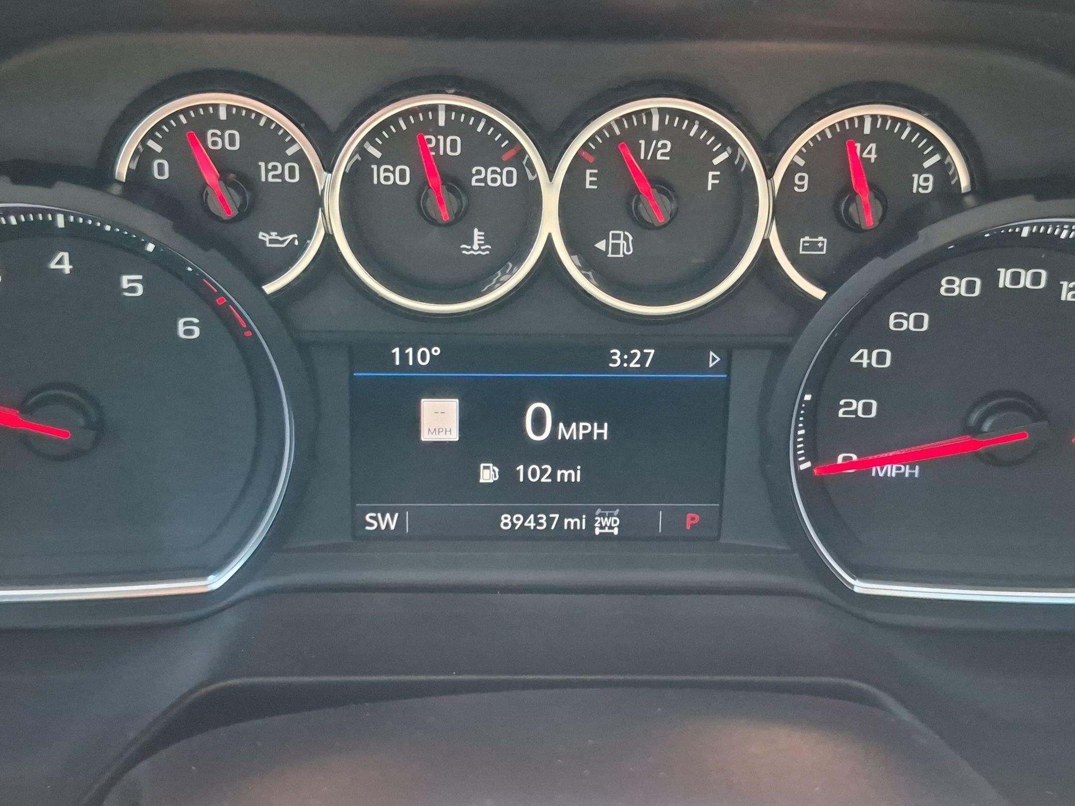 Used 2021 Chevrolet Tahoe RST w/ Luxury Package AWD/4WD image 16