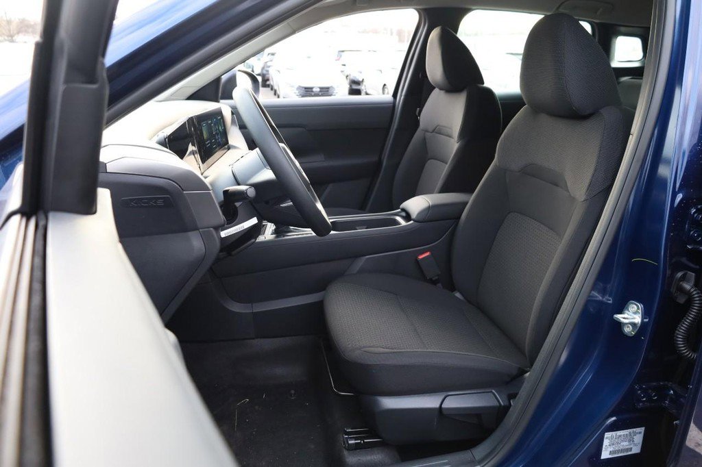 New 2026 Nissan Kicks S image 8