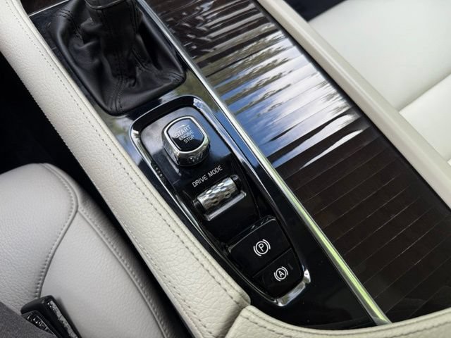 Used 2018 Volvo S90 T6 Momentum w/ Convenience Package AWD/4WD image 22