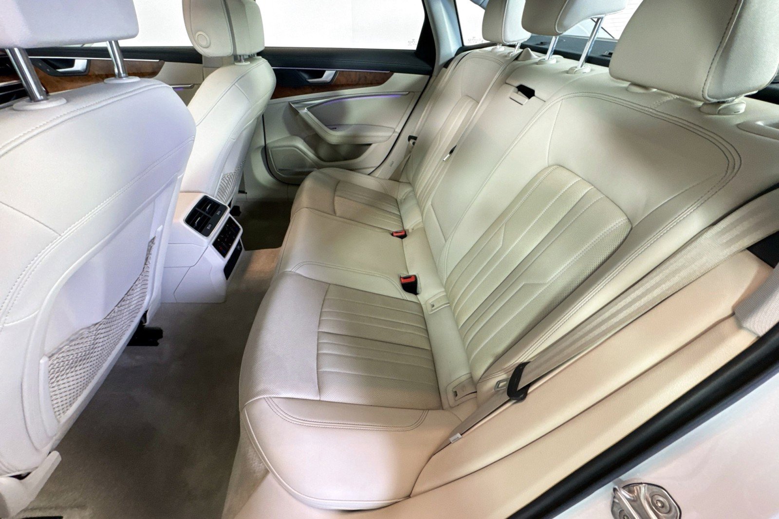 Used 2022 Audi A6 Premium Plus w/ Premium Plus Package image 23