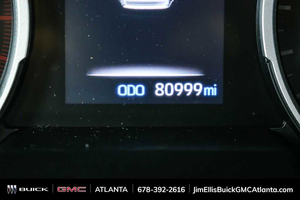 Used 2021 Toyota RAV4 LE image 8