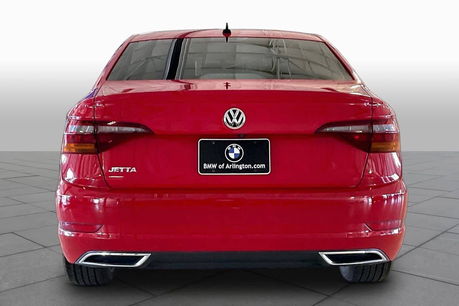 Used 2019 Volkswagen Jetta R-Line FWD image 4