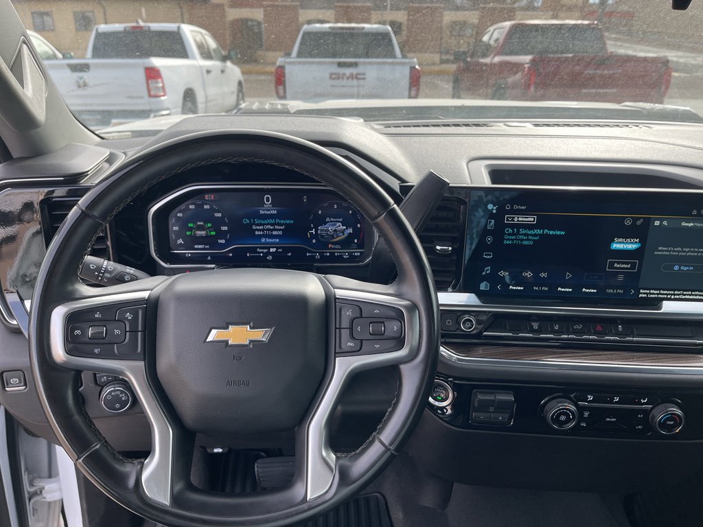 Used 2024 Chevrolet Silverado 2500 LT image 9